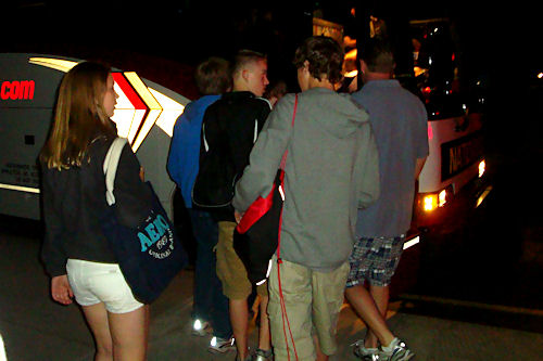 Chicago Trip - Boarding the Bus