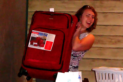 Valley AEYC Dinner - Suitcase