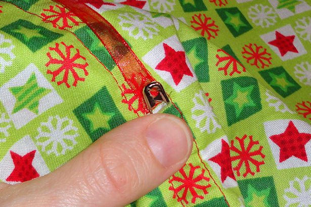 Make Reusable Gift Bags - Finish Ribbon