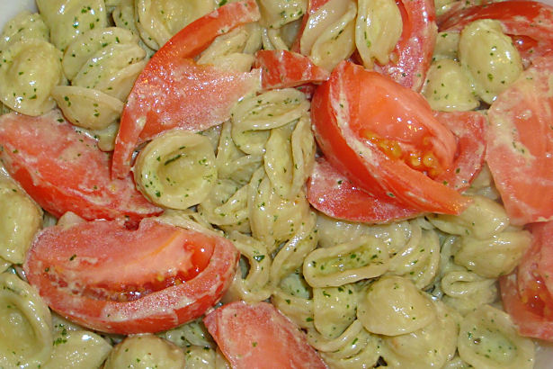 Pesto Cream Sauce on Pasta