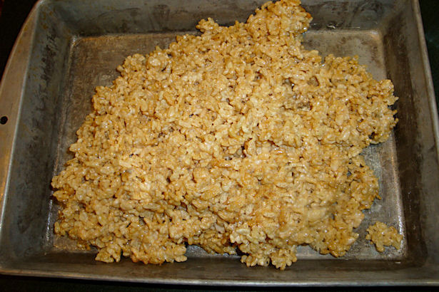Rice Krispie Treats Recipe - Mixture in Pot