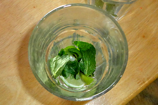 Best Mojito Recipe - Lime and Mint Again