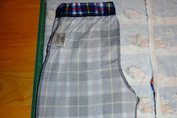  Make Kid's Pajama Pants - Cutting the back