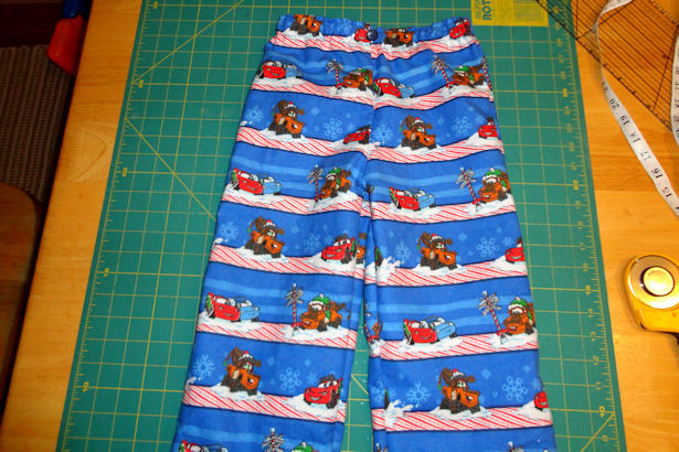  Make Kid's Pajama Pants - Done