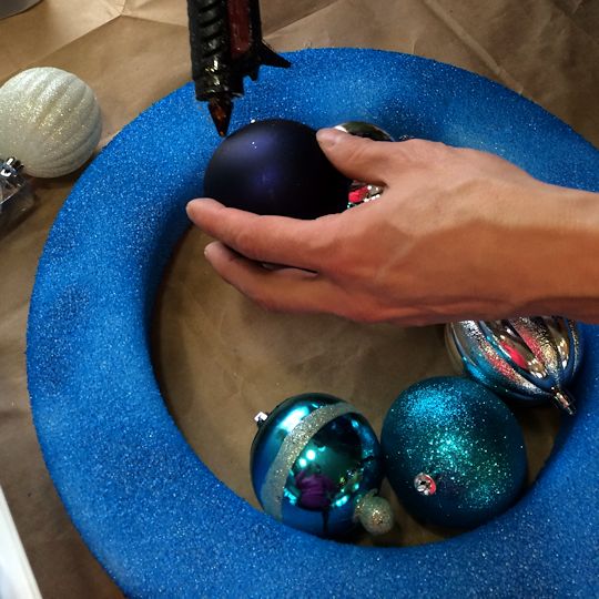 How to Make an Ornament Wreath - Glue Inner Circle