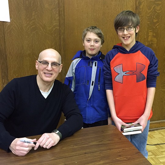 Gordon Korman - 