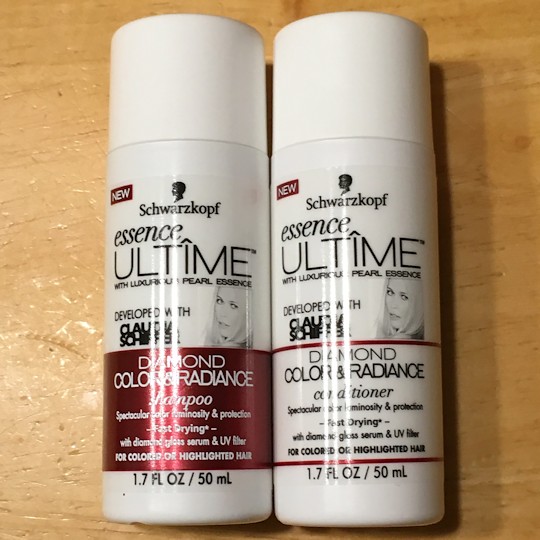 Walmart Beauty Box Summer 2016 - Schwarzkopf Shampoo & Conditioner