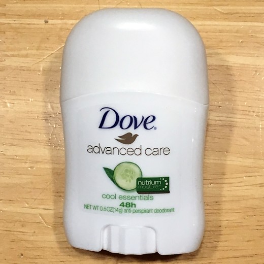 Walmart Beauty Box Winter 2016 - Dove Deodorant